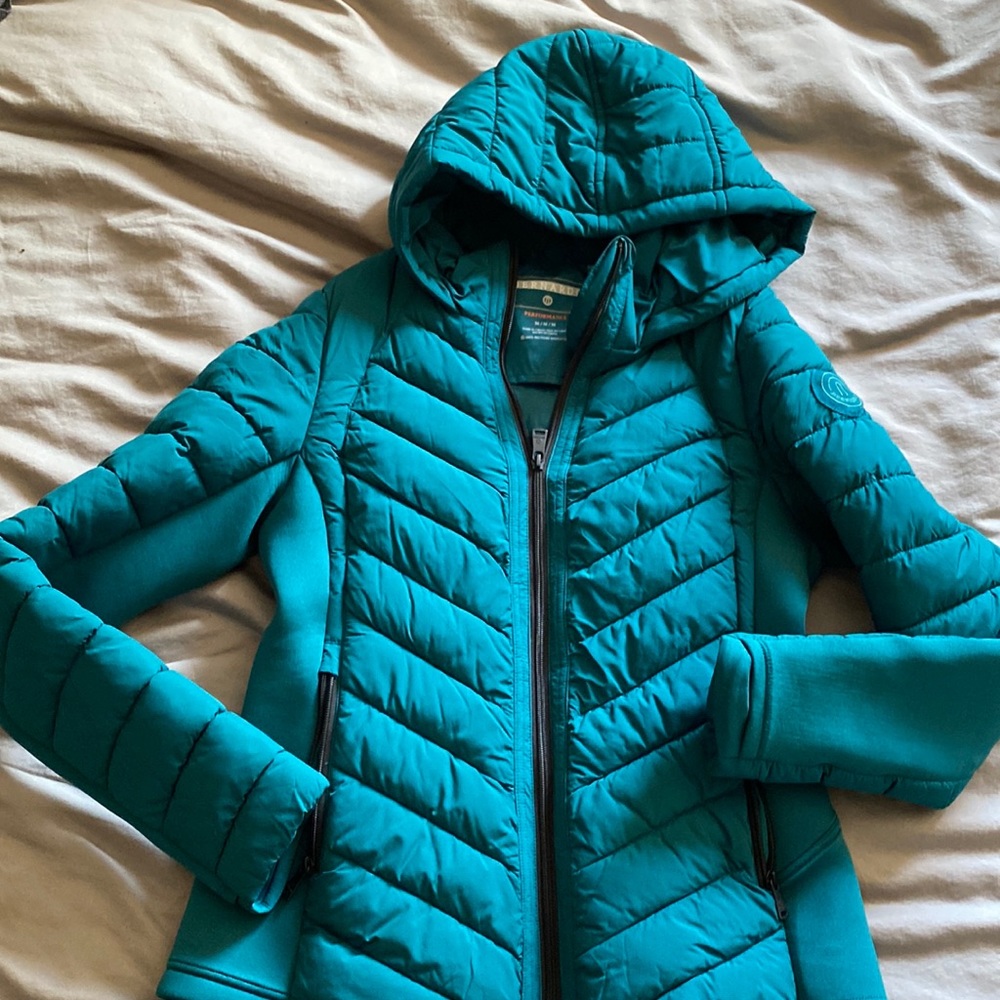 Bernardo Women’s Medium Puff Zip Coat